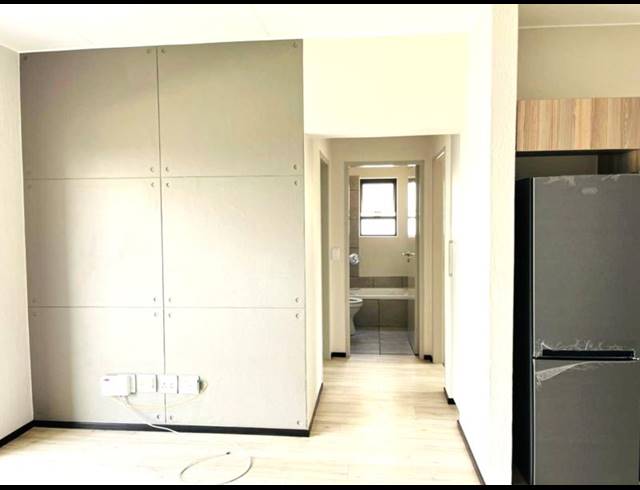 2 BEDROOM PROPERTY TO RENT IN BROADACRES